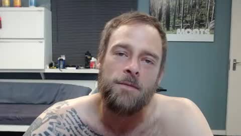 JamesJan van Rebel online show from January 16, 2026, 2:26 am