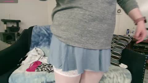 Nicole  Allen online show from February 16, 2025, 12:52 am