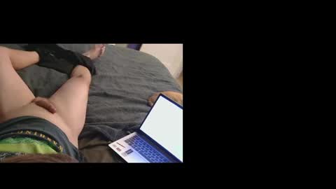 jjunior420 online show from November 8, 2025, 2:56 am