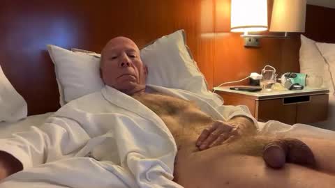 jlk7777 online show from April 1, 2026, 11:44 am