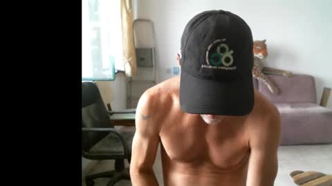 jlmbud online show from September 20, 2025, 1:01 pm