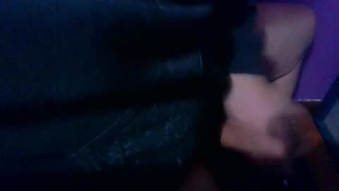 Snapshot of jloko93860 chatting on December 24, 2024, 7:33 pm jloko93860 online show from December 24, 2024, 7:33 pm