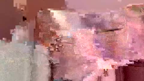 jlorenz1786 online show from September 13, 2025, 12:32 am