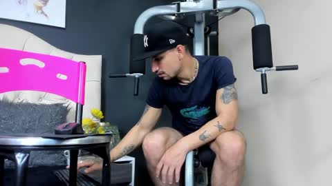 Snapshot of jm_hot_ chatting on February 14, 2025, 5:09 am jm_hot_ online show from February 14, 2025, 5:09 am