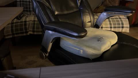 jnorth916 online show from September 17, 2025, 1:51 am