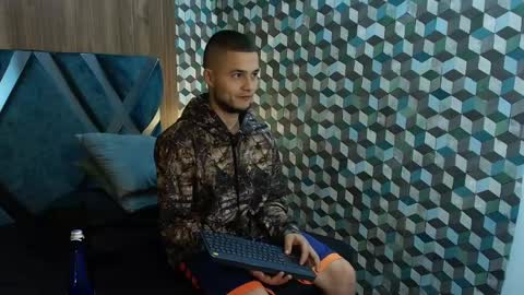 Snapshot of joaho_fernandez chatting on May 19, 2026, 9:54 pm Joao online show from May 19, 2026, 9:54 pm