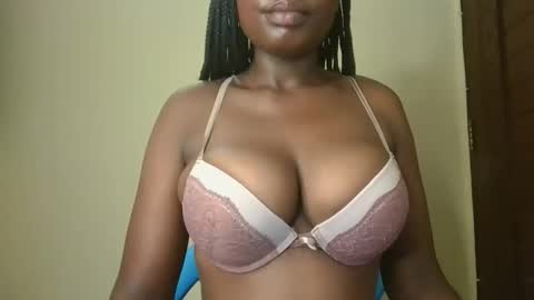Snapshot of joankein_255 chatting on April 19, 2026, 8:22 pm varl online show from April 19, 2026, 8:22 pm