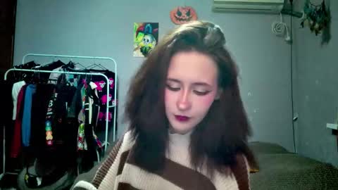 Joannatompson online show from October 4, 2025, 10:52 pm