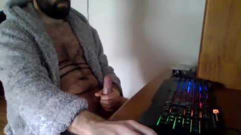 joaodias_18 online show from March 3, 2025, 2:48 pm