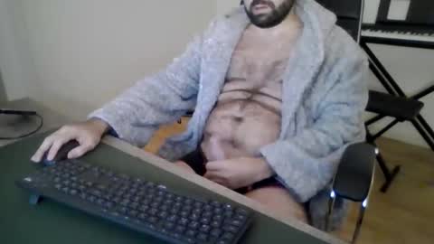 joaodias_18 online show from November 26, 2025, 10:00 pm