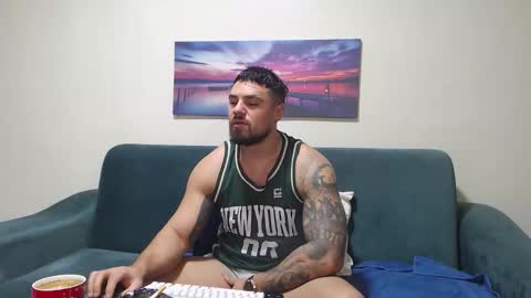 Tiberius online show from December 3, 2025, 5:04 am