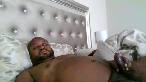 Snapshot of joe25123 chatting on January 14, 2025, 2:53 pm joe25123 online show from January 14, 2025, 2:53 pm