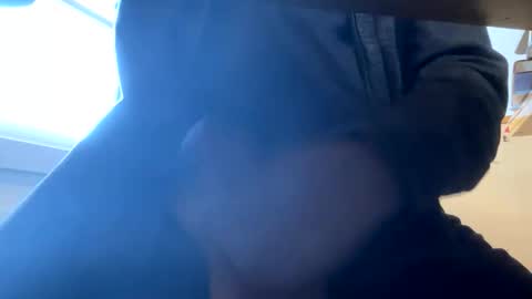 joeblow2525 online show from April 24, 2026, 2:41 pm