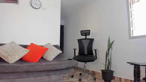 joelandalexa online show from February 28, 2025, 8:39 pm