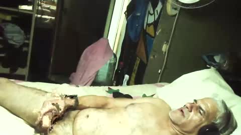 Snapshot of joelcojones chatting on December 16, 2024, 8:41 am joelcojones online show from December 16, 2024, 8:41 am