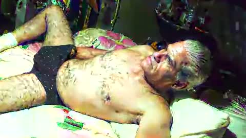 Snapshot of joelcojones chatting on December 30, 2024, 12:43 am joelcojones online show from December 30, 2024, 12:43 am