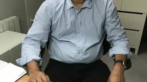 Snapshot of joeshades21 chatting on January 18, 2025, 1:08 pm joeshades21 online show from January 18, 2025, 1:08 pm