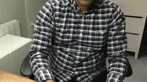 Snapshot of joeshades21 chatting on January 19, 2025, 11:34 am joeshades21 online show from January 19, 2025, 11:34 am