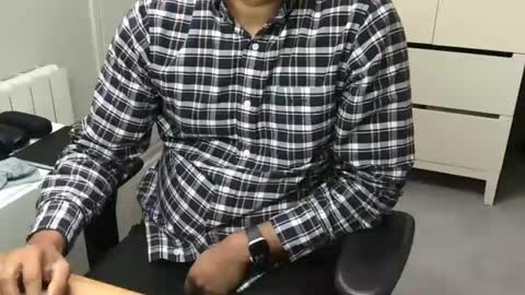 Snapshot of joeshades21 chatting on January 22, 2025, 12:27 pm joeshades21 online show from January 22, 2025, 12:27 pm