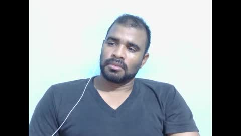 johan2222222222 online show from March 1, 2026, 7:10 am