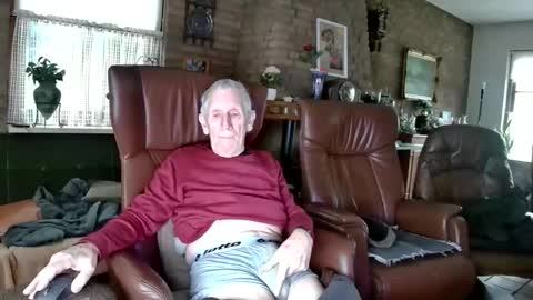 Snapshot of johan7_heet chatting on February 5, 2026, 4:11 pm johan7 heet online show from February 5, 2026, 4:11 pm