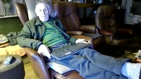 Snapshot of johan7_heet chatting on February 16, 2026, 5:53 pm johan7 heet online show from February 16, 2026, 5:53 pm