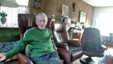 Snapshot of johan7_heet chatting on March 1, 2026, 2:08 pm johan7 heet online show from March 1, 2026, 2:08 pm