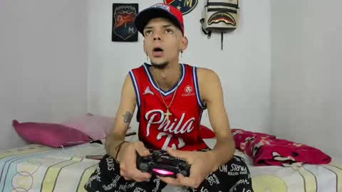 Snapshot of johan_and_antonella chatting on December 11, 2024, 7:36 pm johan_and_antonella online show from December 11, 2024, 7:36 pm