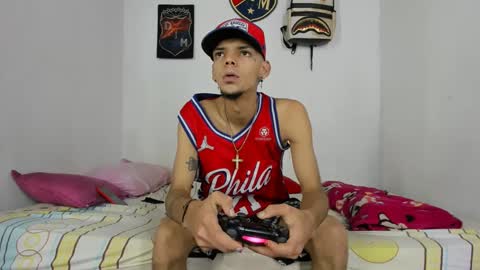 Snapshot of johan_and_antonella chatting on December 11, 2024, 10:38 pm johan_and_antonella online show from December 11, 2024, 10:38 pm