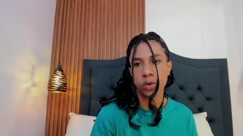 Snapshot of johan_gz_ chatting on April 28, 2026, 11:37 am Johan online show from April 28, 2026, 11:37 am