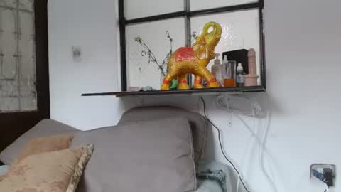 Snapshot of johan_kitten chatting on June 21, 2026, 3:36 pm johan online show from June 21, 2026, 3:36 pm