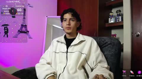 johan_parker222 online show from February 15, 2025, 12:54 pm