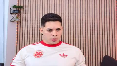 Snapshot of johan_speitzer chatting on February 16, 2026, 9:11 pm johan speitzer online show from February 16, 2026, 9:11 pm