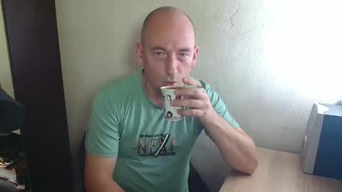 Johan online show from October 12, 2025, 10:47 am