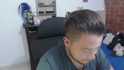 Snapshot of johanleonsweetboy chatting on April 15, 2026, 8:20 pm JOHAN independient model online show from April 15, 2026, 8:20 pm