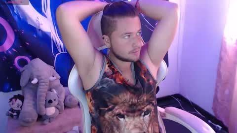 Snapshot of johanleonsweetboy chatting on April 23, 2026, 5:26 pm JOHAN independient model online show from April 23, 2026, 5:26 pm
