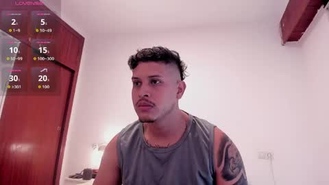 Snapshot of johansmith__ chatting on May 18, 2026, 11:27 am Johan Smith online show from May 18, 2026, 11:27 am