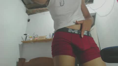 Snapshot of johantorres19 chatting on January 7, 2025, 9:50 am johantorres19 online show from January 7, 2025, 9:50 am