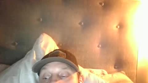 john0131739980 online show from November 28, 2025, 6:49 am