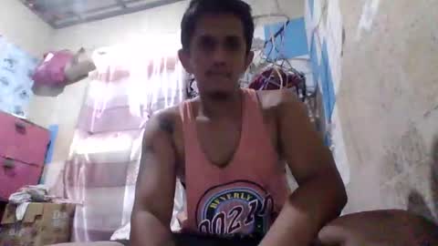 john19881995 online show from May 27, 2026, 2:41 am