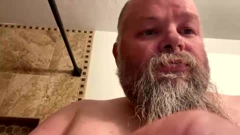 Snapshot of john40a chatting on April 19, 2026, 6:10 pm John online show from April 19, 2026, 6:10 pm