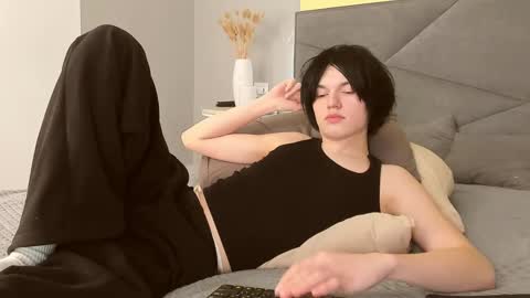 Snapshot of john_arthurs chatting on March 5, 2025, 8:00 pm John online show from March 5, 2025, 8:00 pm