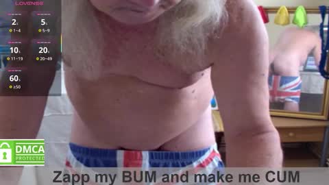 JOHN online show from November 3, 2025, 11:22 am