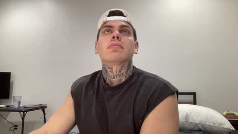 Snapshot of johnafterdark chatting on January 26, 2025, 4:41 am JAXX online show from January 26, 2025, 4:41 am