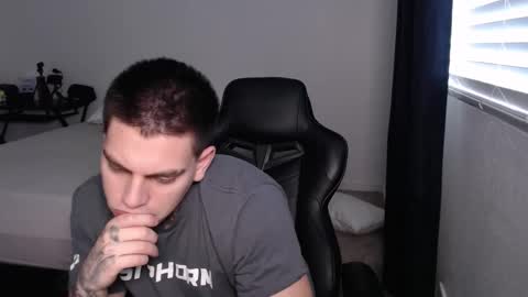 JAXX online show from January 5, 2026, 7:50 pm