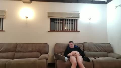 Snapshot of johnathan_stuart33 chatting on February 27, 2026, 1:49 am johnathan_stuart33 online show from February 27, 2026, 1:49 am