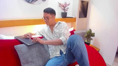 Snapshot of johnbelrose chatting on January 9, 2026, 8:10 pm johnbelrose online show from January 9, 2026, 8:10 pm