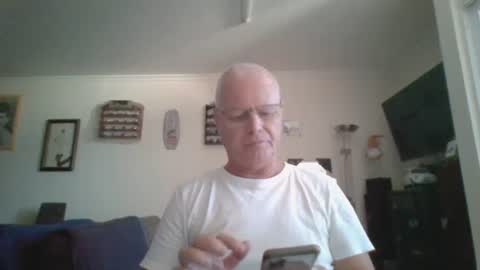 Snapshot of johndesnudado chatting on October 4, 2025, 10:57 am johndesnudado online show from October 4, 2025, 10:57 am