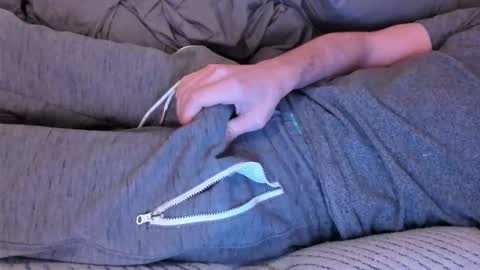 JohnnySilk online show from March 22, 2026, 11:13 am