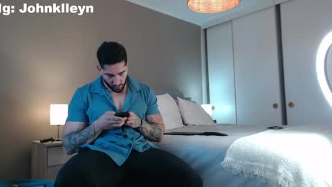 Snapshot of johnklleyn chatting on April 22, 2026, 6:53 pm john online show from April 22, 2026, 6:53 pm